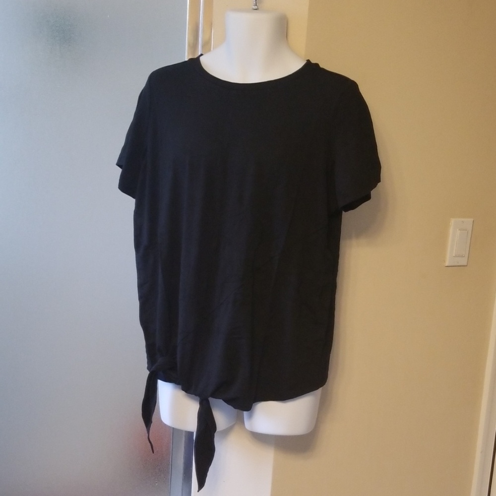 Any body Black beautiful Shirt